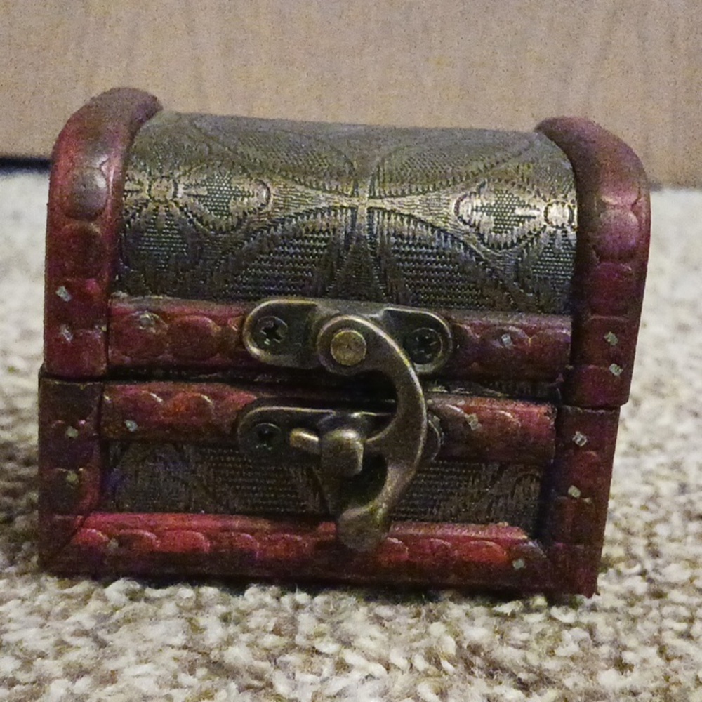 3 inch keepsake treasure box